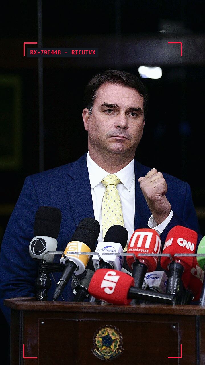 Flávio Bolsonaro Arrives in Miami Following Brazil Election Defeat